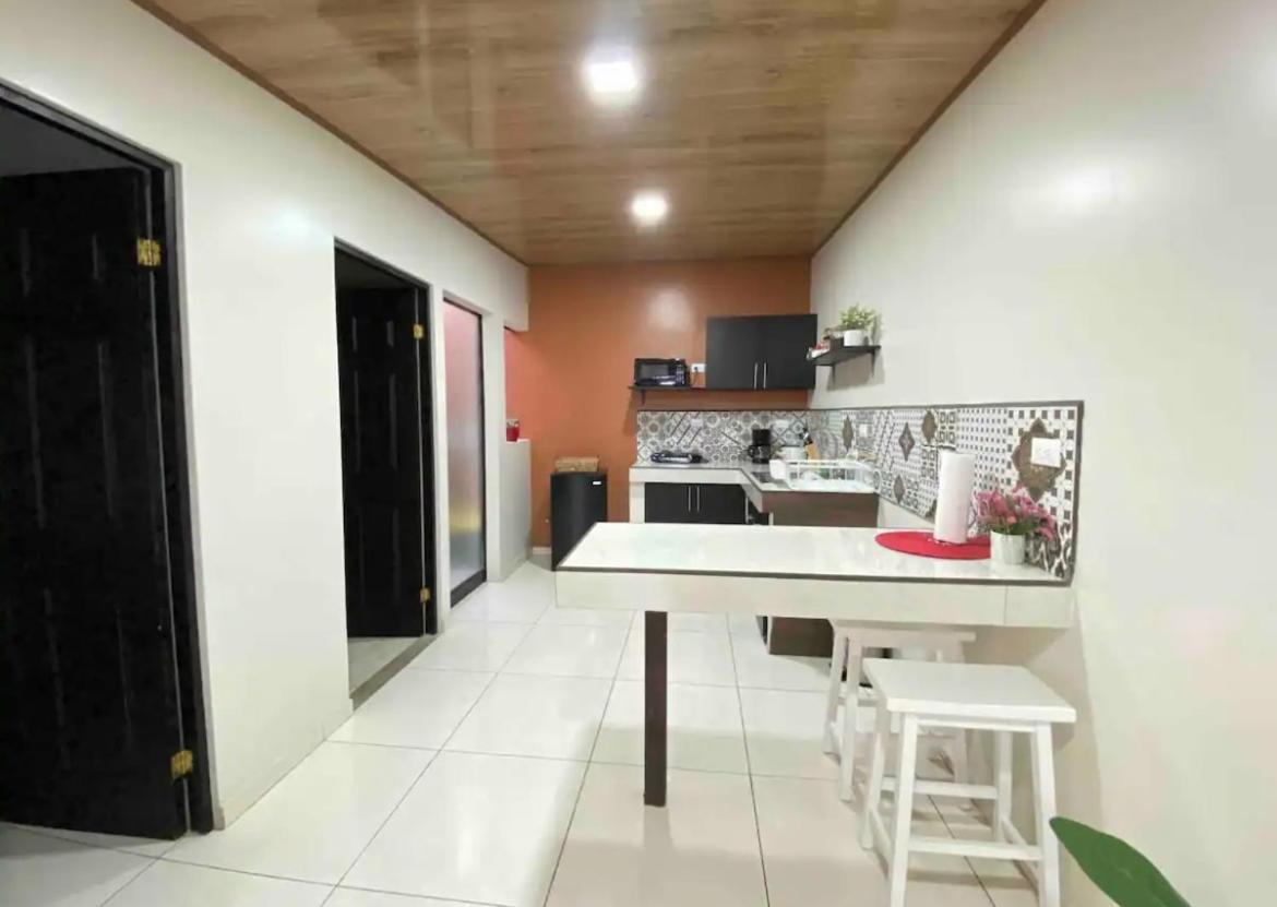 Apartamentos H Gonzalez #11#4 Alajuela Exteriör bild