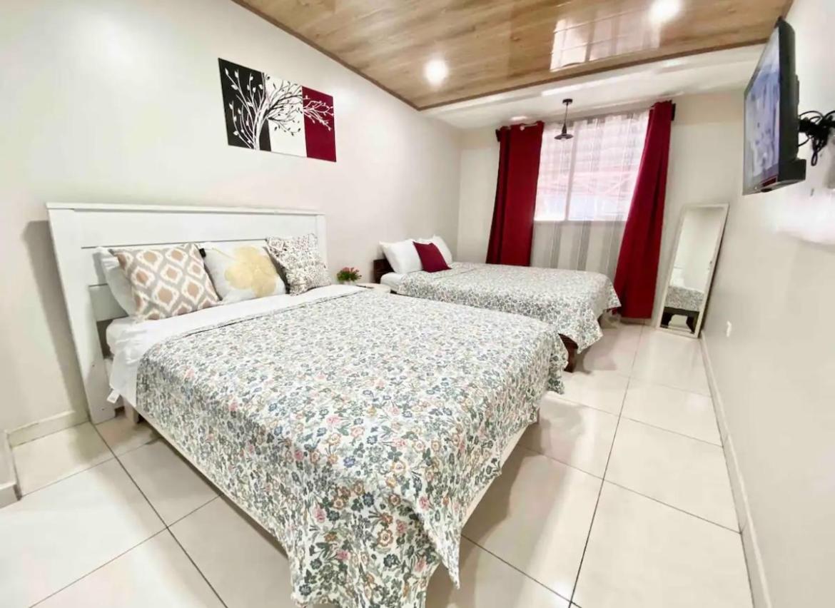 Apartamentos H Gonzalez #11#4 Alajuela Exteriör bild